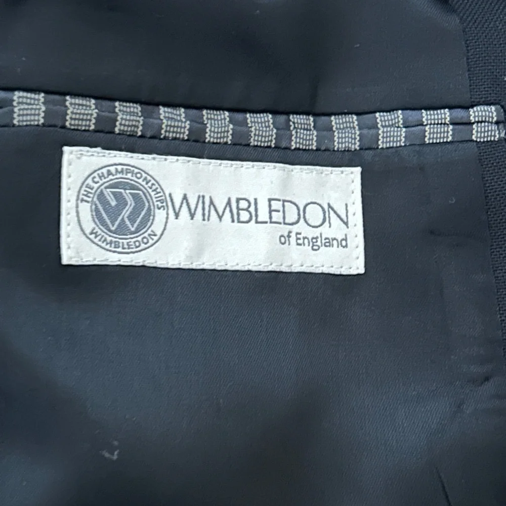 Wimbledon Blazer Sport Coat Size Black Gold‎ Logo Buttons